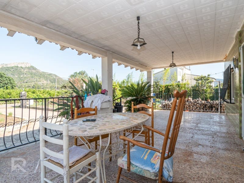 Chalet de 4 habitaciones en Gandia en venta con piscina garaje - 299.000 € (Ref: 9892449)