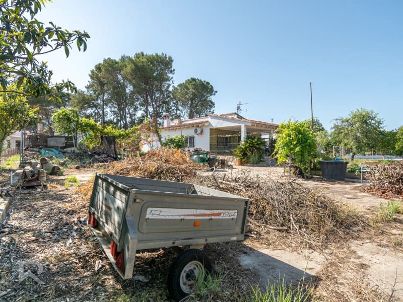 Chalet de 4 habitaciones en Gandia en venta con piscina garaje - 299.000 € (Ref: 9892449)