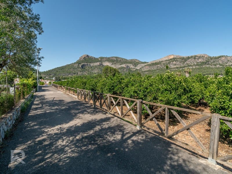 Chalet de 4 habitaciones en Gandia en venta con piscina garaje - 299.000 € (Ref: 9892449)