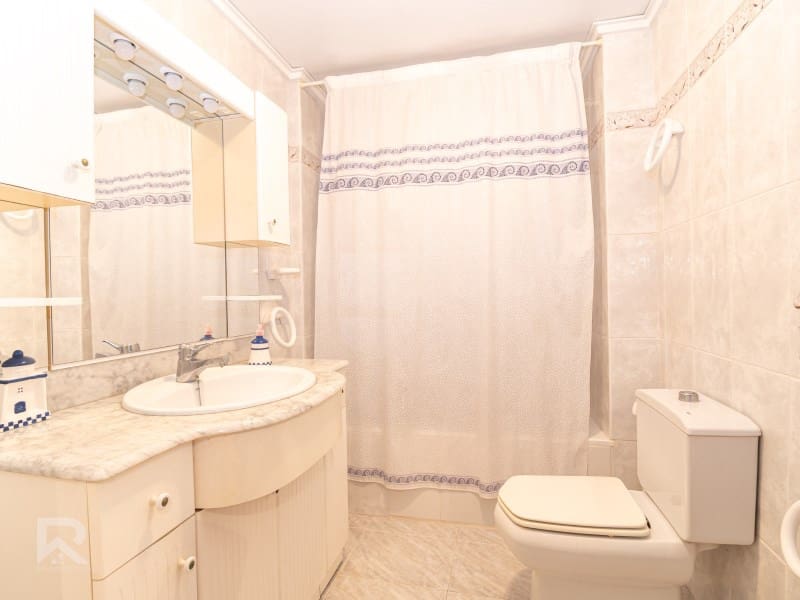 4 slaapkamer Flat te koop in Gandia met garage - € 169.000 (Ref: 9915913)