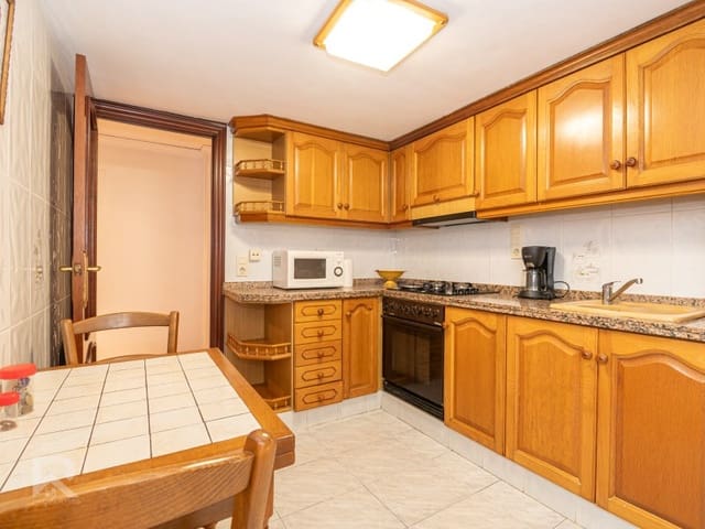 4 slaapkamer Flat te koop in Gandia met garage - € 169.000 (Ref: 9915913)