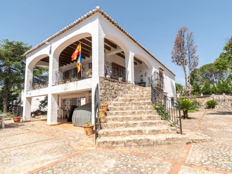 5 sypialnia Willa na sprzedaż w Gandia z basenem garażem - 368 000 € (Ref: 9922377)