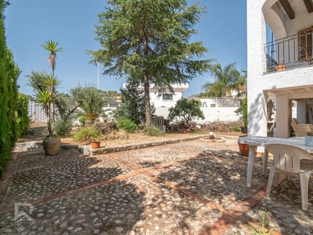 5 sypialnia Willa na sprzedaż w Gandia z basenem garażem - 368 000 € (Ref: 9922377)