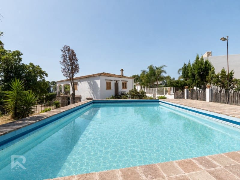 5 sypialnia Willa na sprzedaż w Gandia z basenem garażem - 368 000 € (Ref: 9922377)