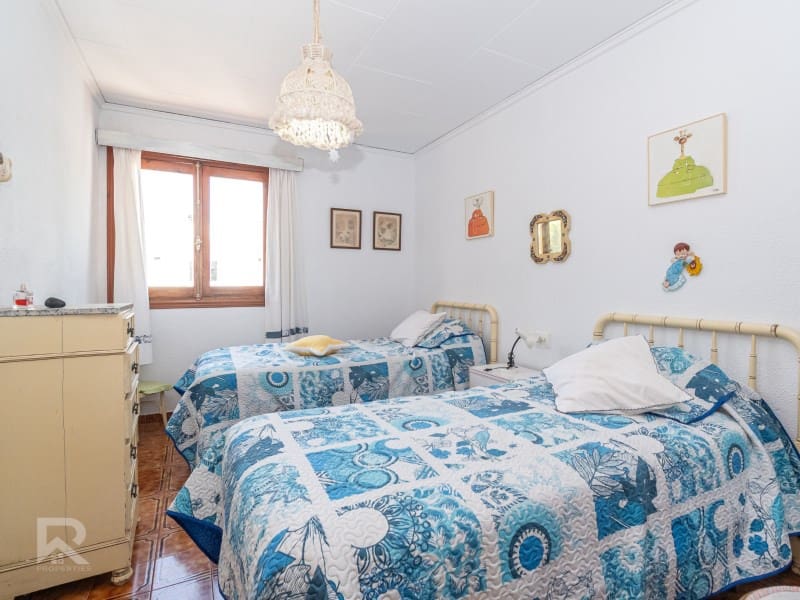 5 sypialnia Willa na sprzedaż w Gandia z basenem garażem - 368 000 € (Ref: 9922377)