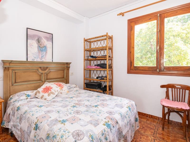 5 sypialnia Willa na sprzedaż w Gandia z basenem garażem - 368 000 € (Ref: 9922377)