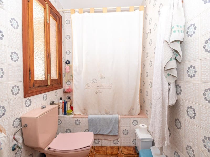 5 sypialnia Willa na sprzedaż w Gandia z basenem garażem - 368 000 € (Ref: 9922377)