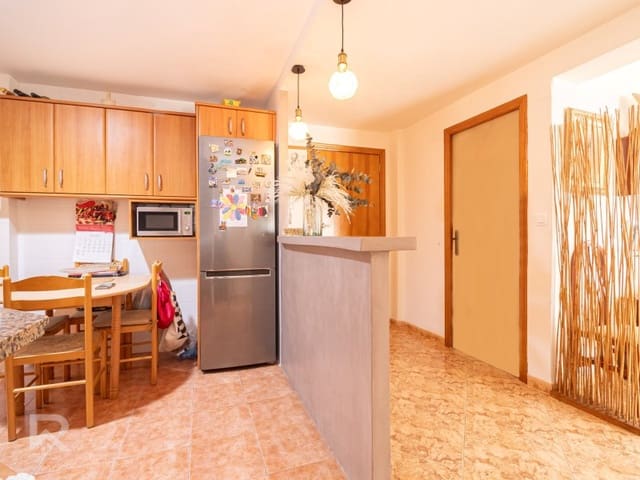 4 soveværelse Lejlighed til salg i Llutxent - € 138.000 (Ref: 9929068)