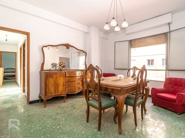 6 soverom Hus til salgs i Bellreguard med garasje - € 190 000 (Ref: 9990425)