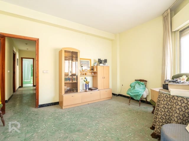 6 soverom Hus til salgs i Bellreguard med garasje - € 190 000 (Ref: 9990425)