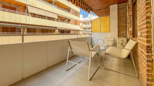 2 slaapkamer Appartement te koop in Playa del Acequión, Torrevieja - € 265.000 (Ref: 10005008)
