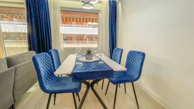 2 slaapkamer Appartement te koop in Playa del Acequión, Torrevieja - € 265.000 (Ref: 10005008)