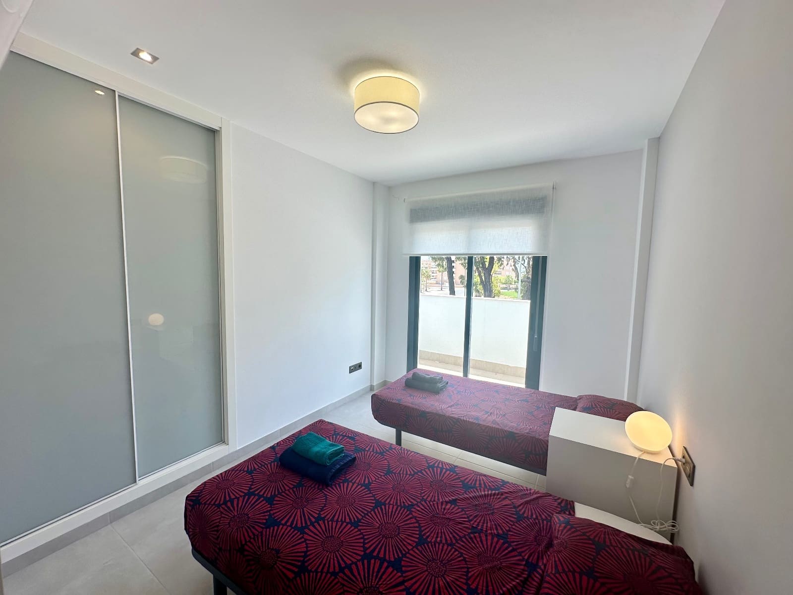 Apartamento de 3 habitaciones en El Raso en venta con piscina garaje - 299.995 € (Ref: 10005009)
