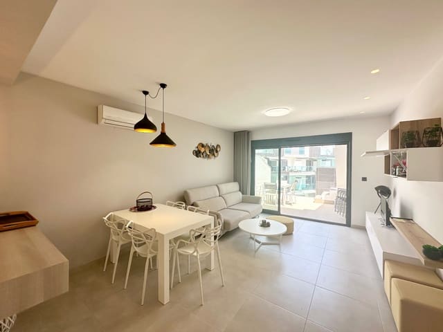 Apartamento de 3 habitaciones en El Raso, Guardamar del Segura en venta con piscina garaje - 299.995 € (Ref: 10005009)