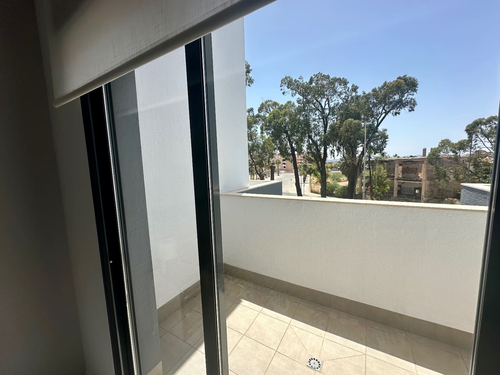 Apartamento de 3 habitaciones en El Raso en venta con piscina garaje - 299.995 € (Ref: 10005009)