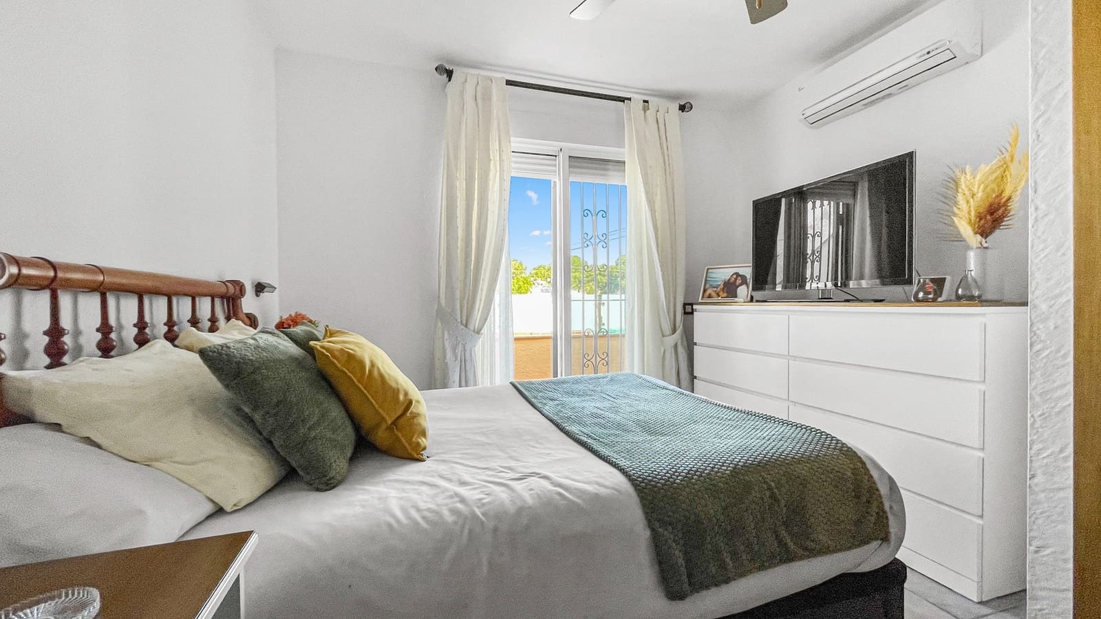 3 bedroom Townhouse for sale in Los Balcones - € 320,000 (Ref: 10005011)