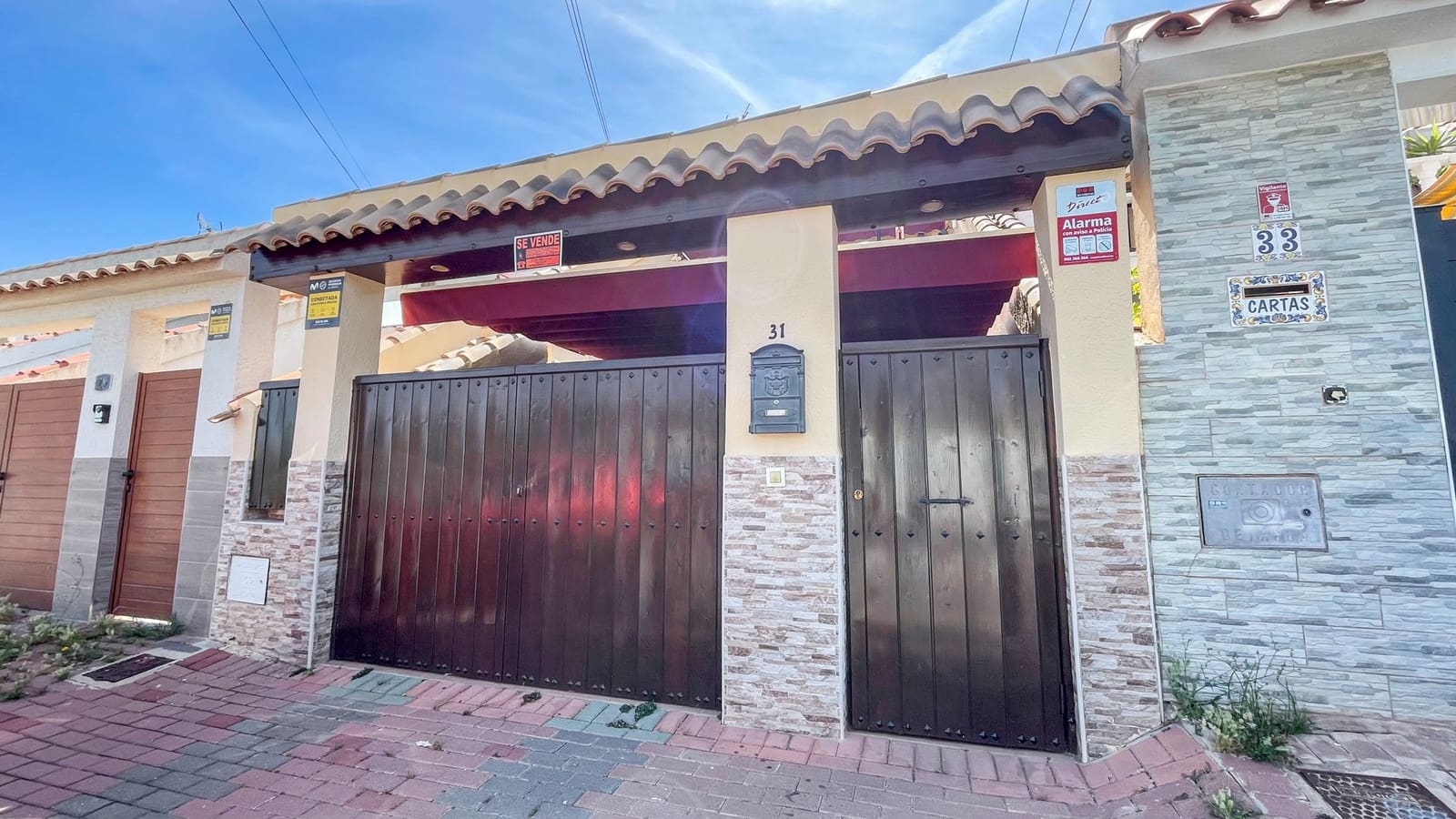 3 bedroom Townhouse for sale in Los Balcones - € 320,000 (Ref: 10005011)