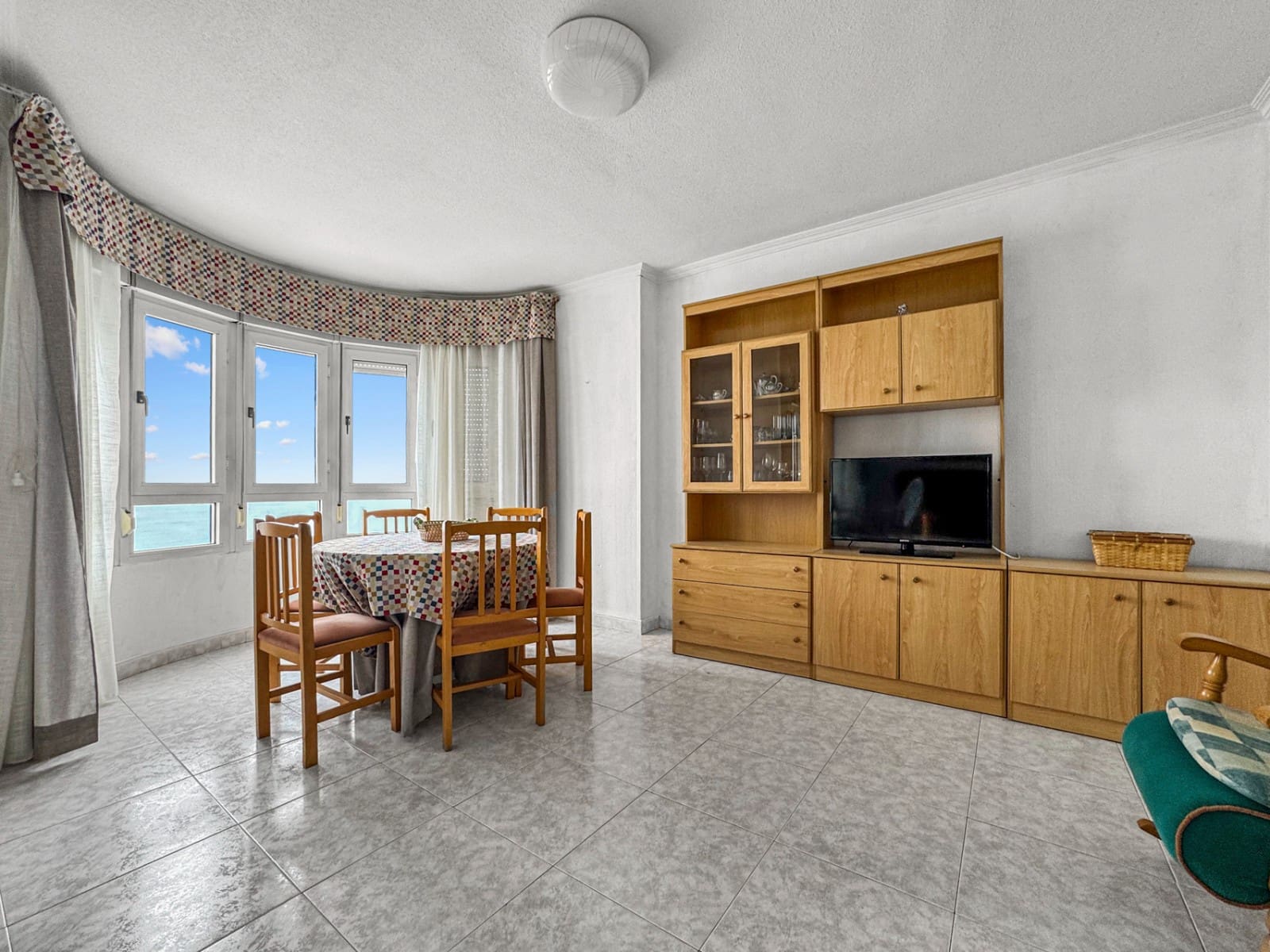 3 bedroom Beach Apartment for sale in Torrevieja with garage - € 375,000 (Ref: 10005017)