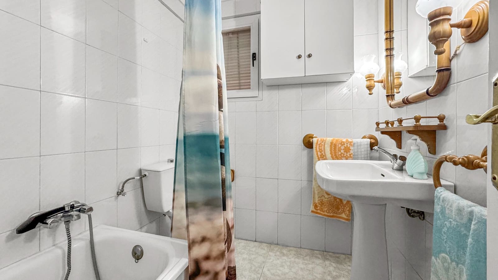3 bedroom Beach Apartment for sale in Torrevieja with garage - € 375,000 (Ref: 10005017)