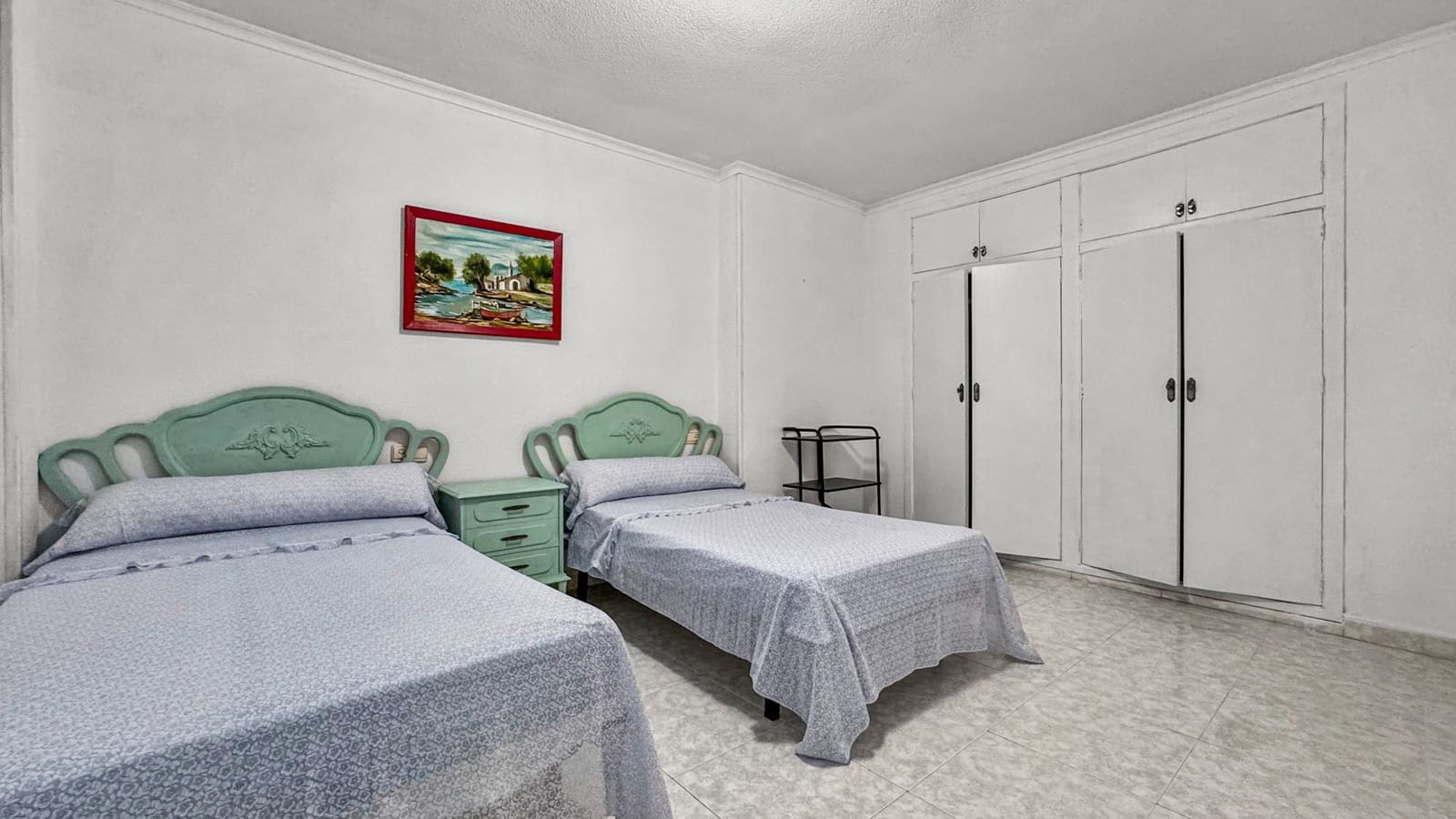 3 bedroom Beach Apartment for sale in Torrevieja with garage - € 375,000 (Ref: 10005017)