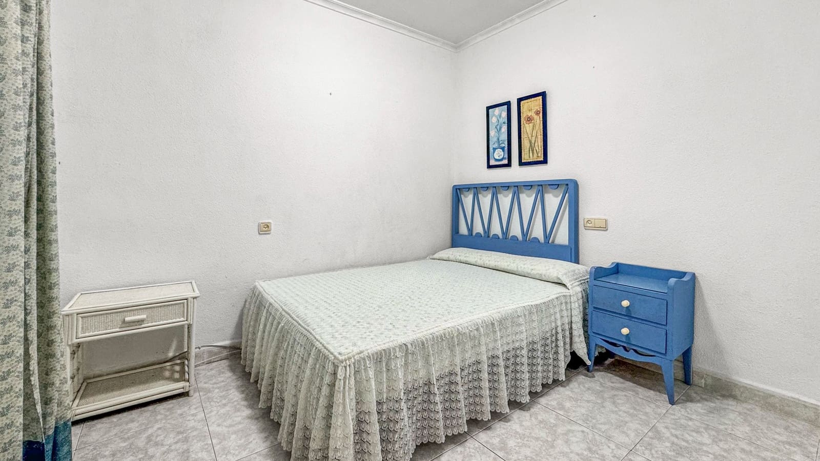 3 bedroom Beach Apartment for sale in Torrevieja with garage - € 375,000 (Ref: 10005017)