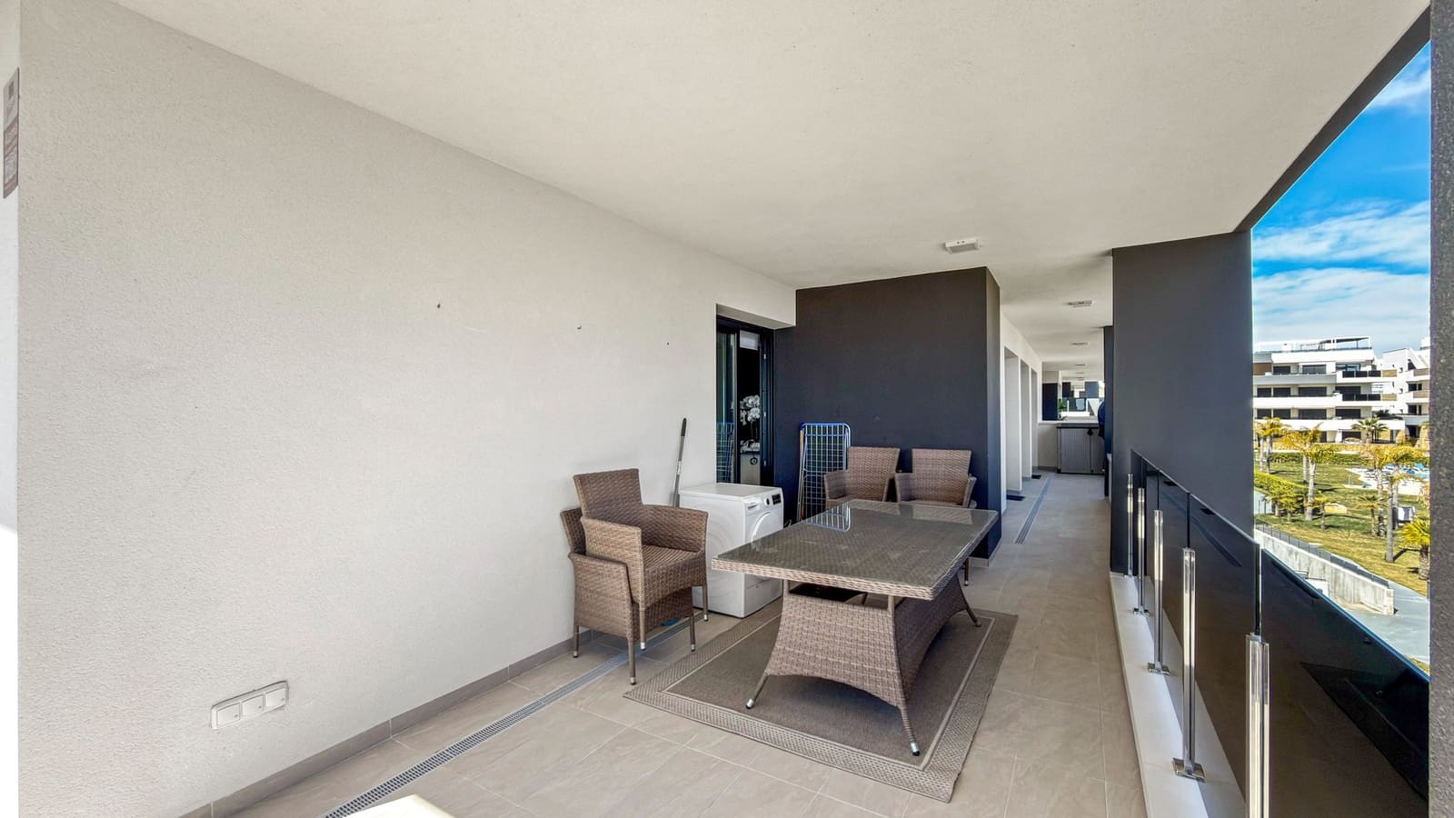 3 bedroom Apartment for sale in Playa Flamenca with pool - € 450,000 (Ref: 10005020)
