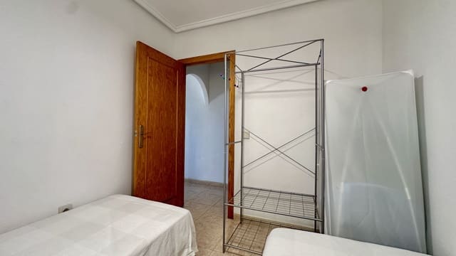 2 makuuhuone Huoneisto myytävänä paikassa El Molino, Torrevieja mukana uima-altaan - 148 500 € (Ref: 10005025)