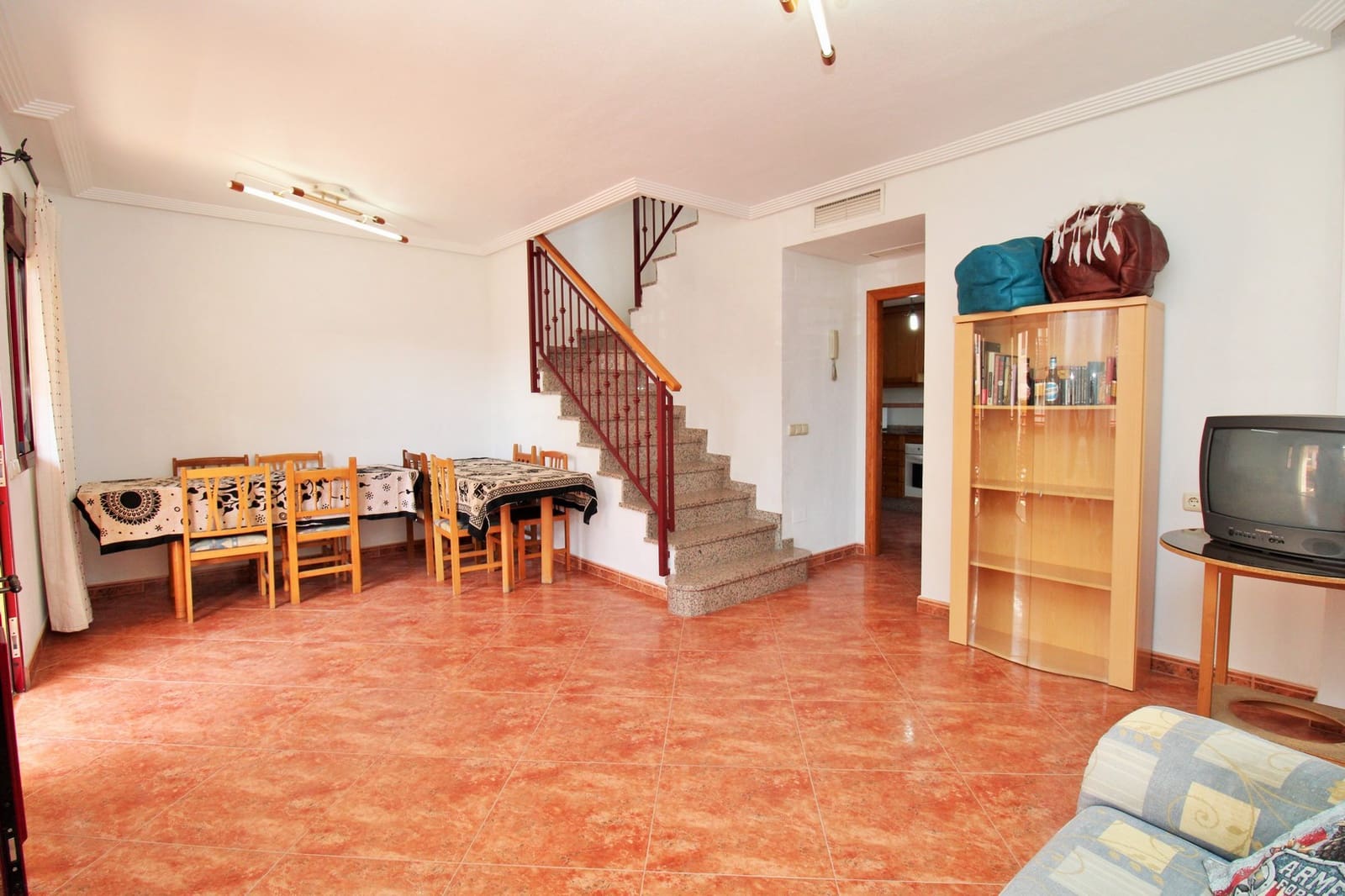 3 soveværelse Byhus til salg i Los Desamparados med swimmingpool - € 199.000 (Ref: 10005026)
