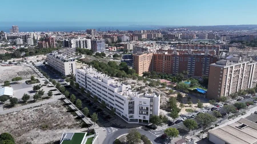 4 sypialnia Penthouse na sprzedaż w Miasto Alicante / Alacant z basenem garażem - 456 500 € (Ref: 10020131)