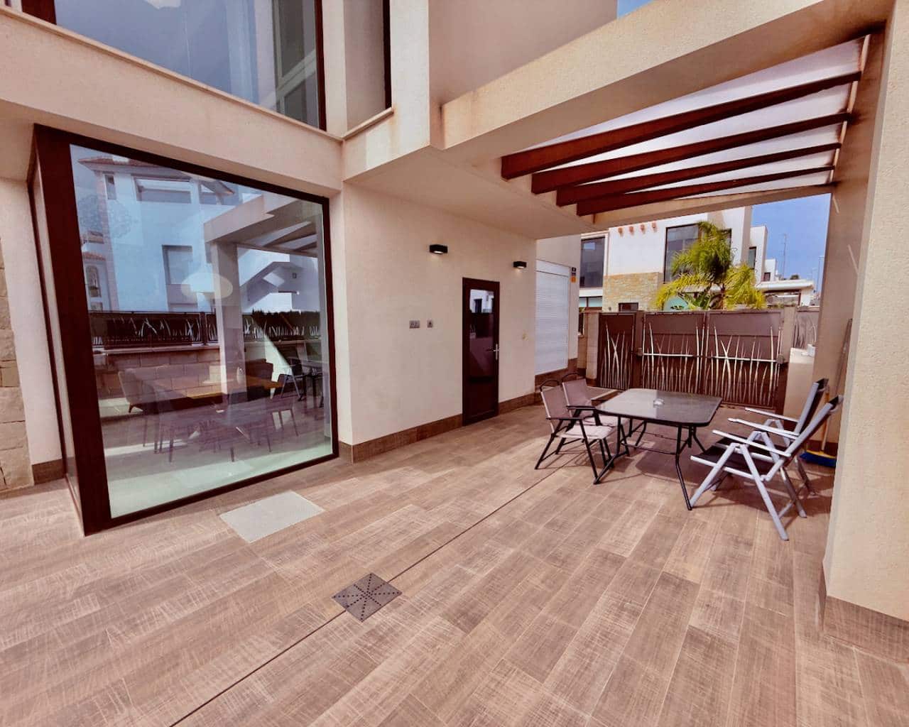 3 bedroom Villa for sale in Pueblo Bravo with pool garage - € 575,000 (Ref: 10030020)