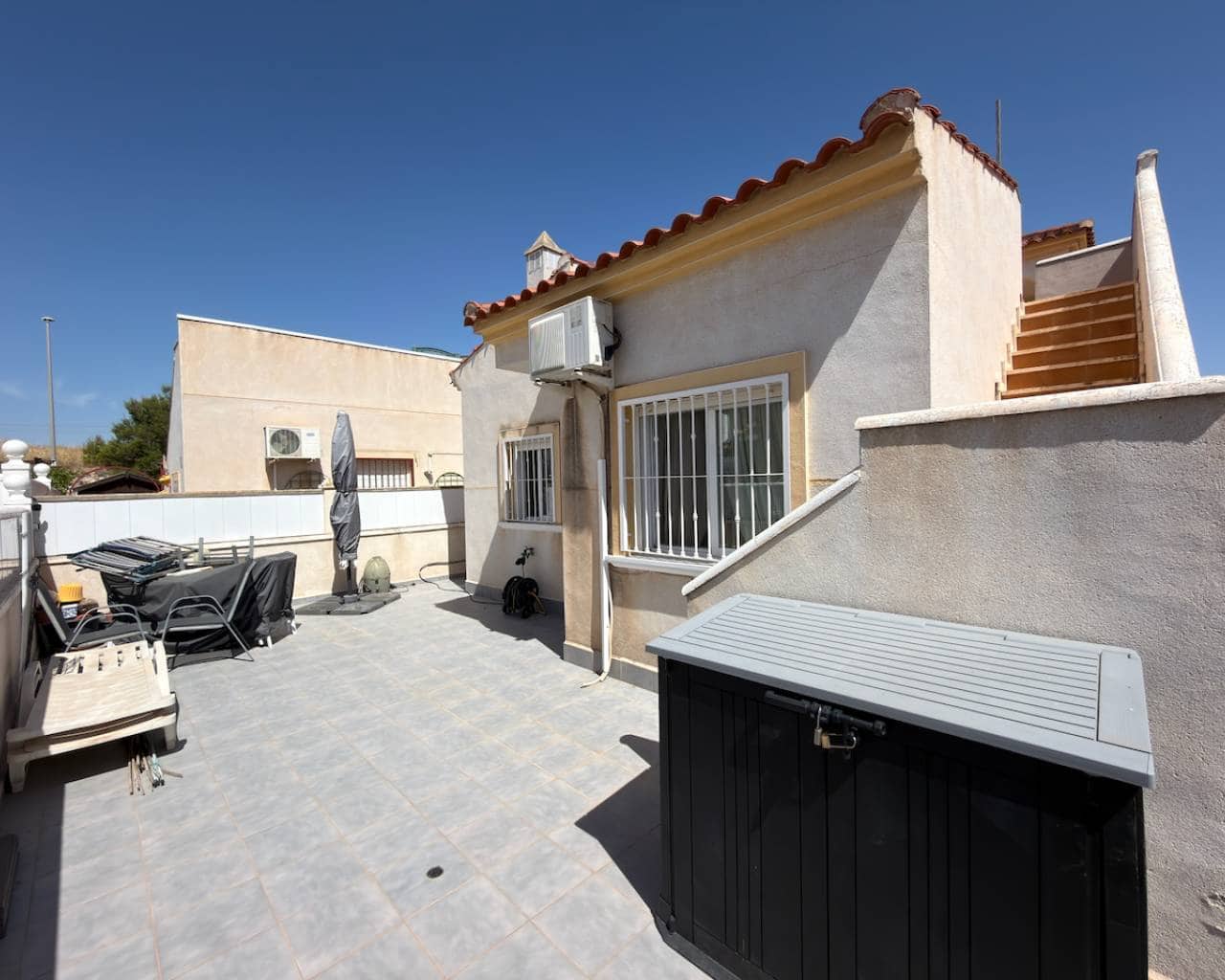 2 soverom Villa til salgs i Lo Crispin med svømmebasseng garasje - € 225 000 (Ref: 10030024)