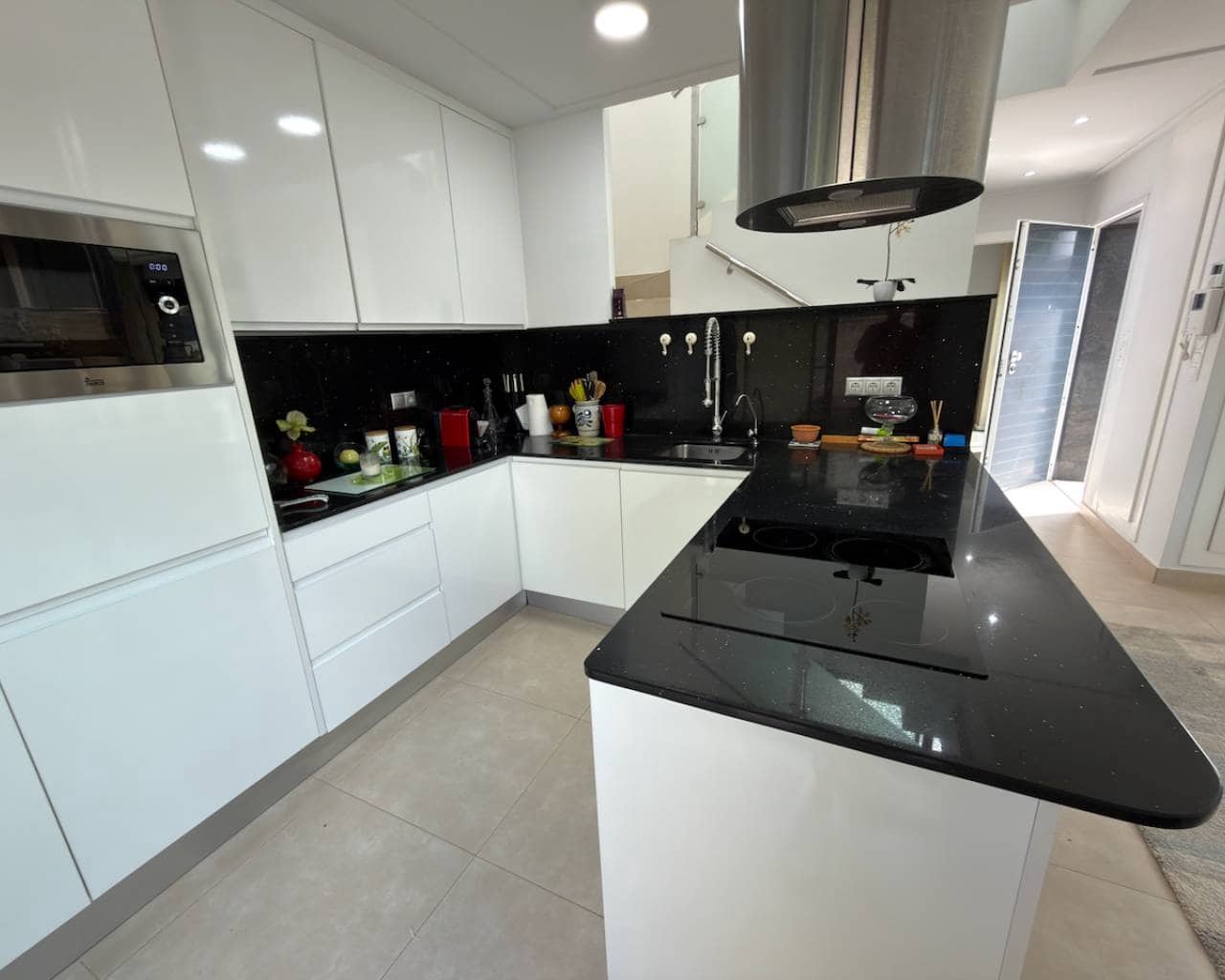 3 bedroom Villa for sale in Benijofar with pool garage - € 399,000 (Ref: 10030030)
