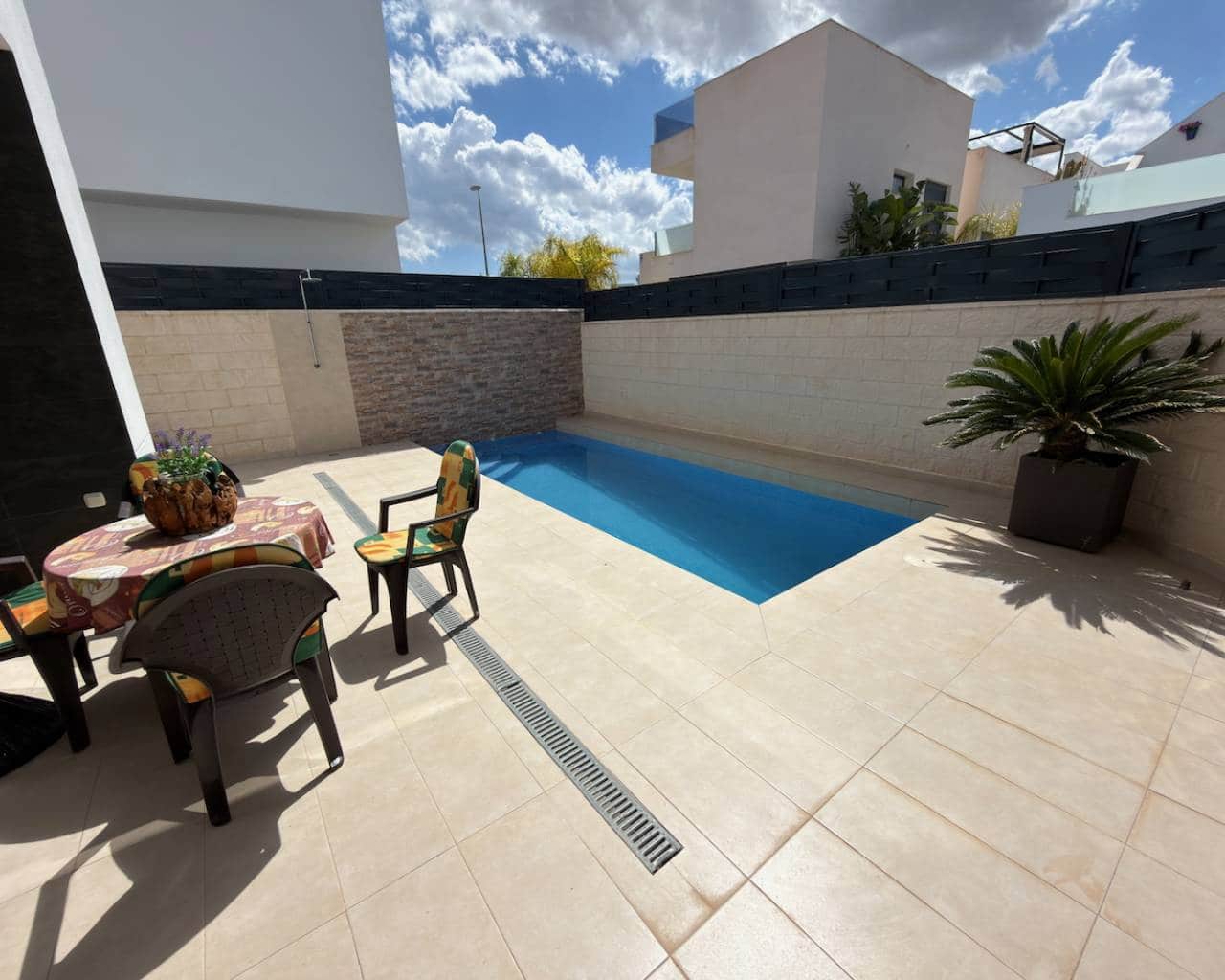 3 bedroom Villa for sale in Benijofar with pool garage - € 399,000 (Ref: 10030030)