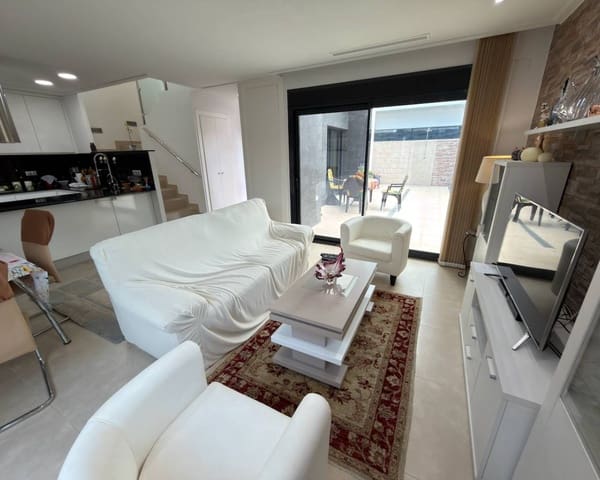 3 quarto Moradia para venda em Benijófar com piscina garagem - 380 000 € (Ref: 10030030)