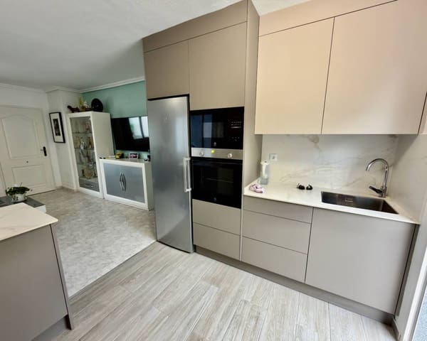 3 bedroom Villa for sale in Ciudad Quesada, Rojales with garage - € 285,000 (Ref: 10030034)