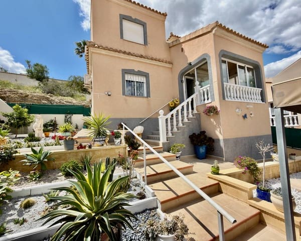 3 bedroom Villa for sale in Ciudad Quesada, Rojales with garage - € 285,000 (Ref: 10030034)