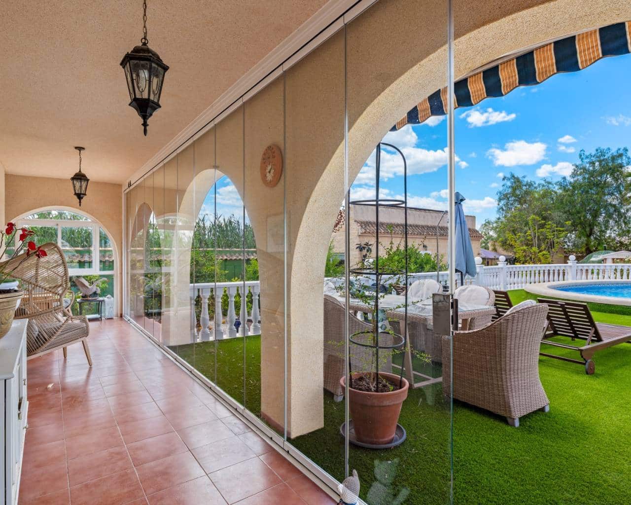 5 sypialnia Finka/Dom wiejski na sprzedaż w Catral z basenem garażem - 575 000 € (Ref: 10030035)