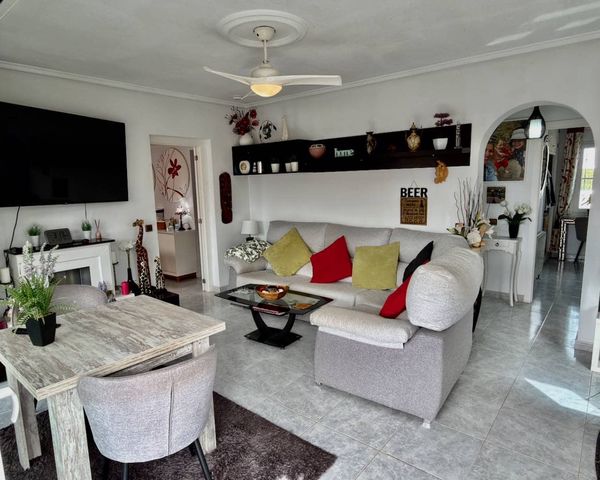 3 sovrum Villa till salu i Ciudad Quesada, Rojales med pool garage - 375 000 € (Ref: 10030036)