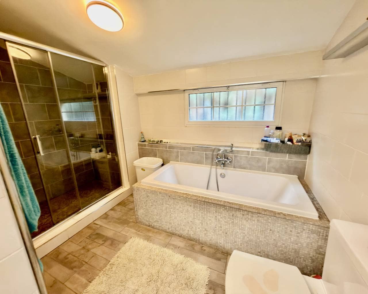 6 Zimmer Villa zu verkaufen in Heredades mit Pool Garage - 595.000 € (Ref: 10030037)