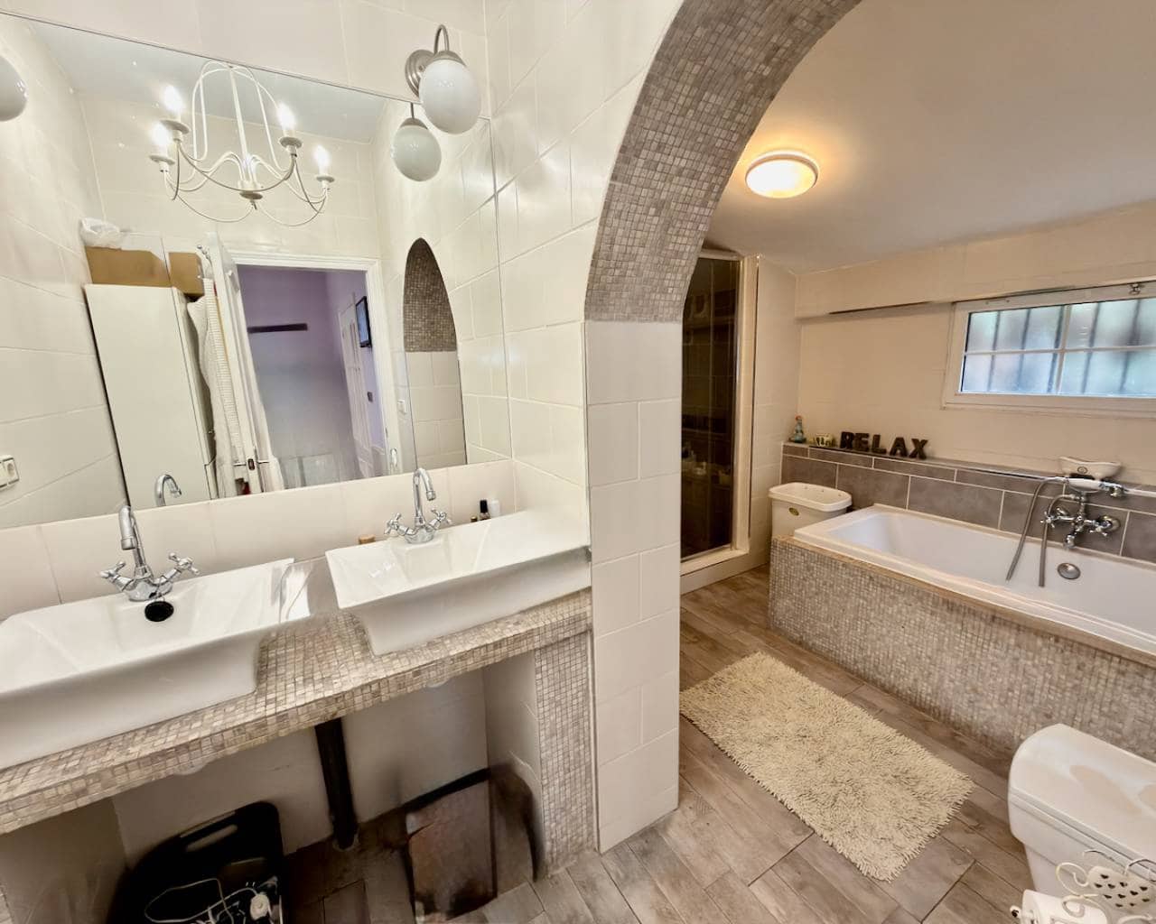 6 Zimmer Villa zu verkaufen in Heredades mit Pool Garage - 595.000 € (Ref: 10030037)
