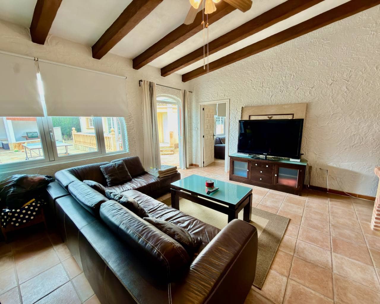 6 Zimmer Villa zu verkaufen in Heredades mit Pool Garage - 595.000 € (Ref: 10030037)