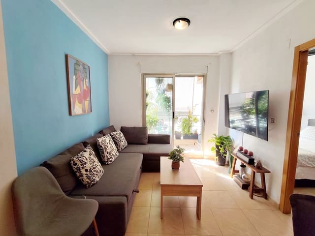 3 makuuhuone Ranta-asunto myytävänä paikassa Parque Acuático - Sector 25, Torrevieja - 269 000 € (Ref: 10040629)