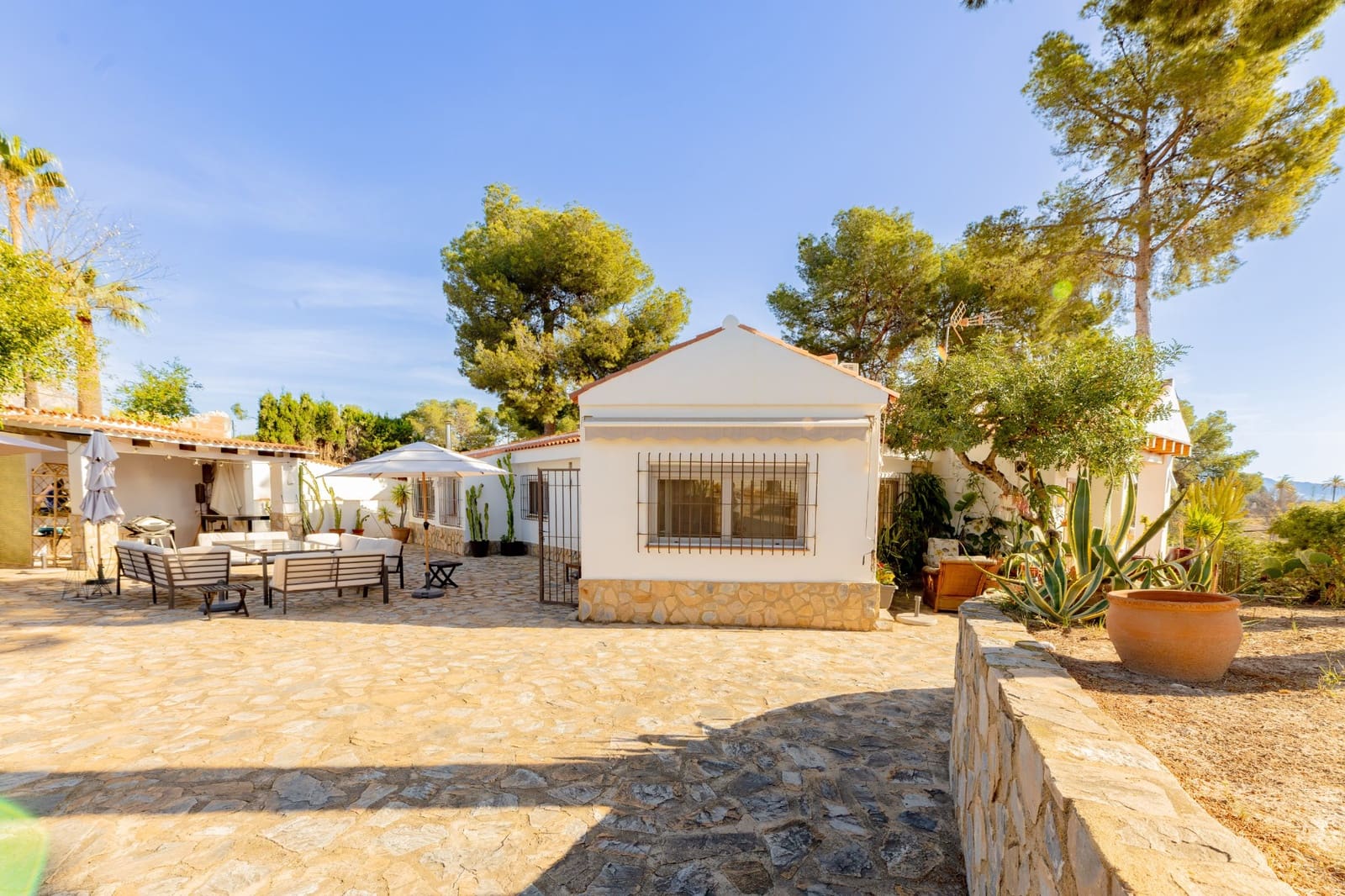 3 sovrum Villa till salu i La Nucia med pool - 795 000 € (Ref: 10048740)