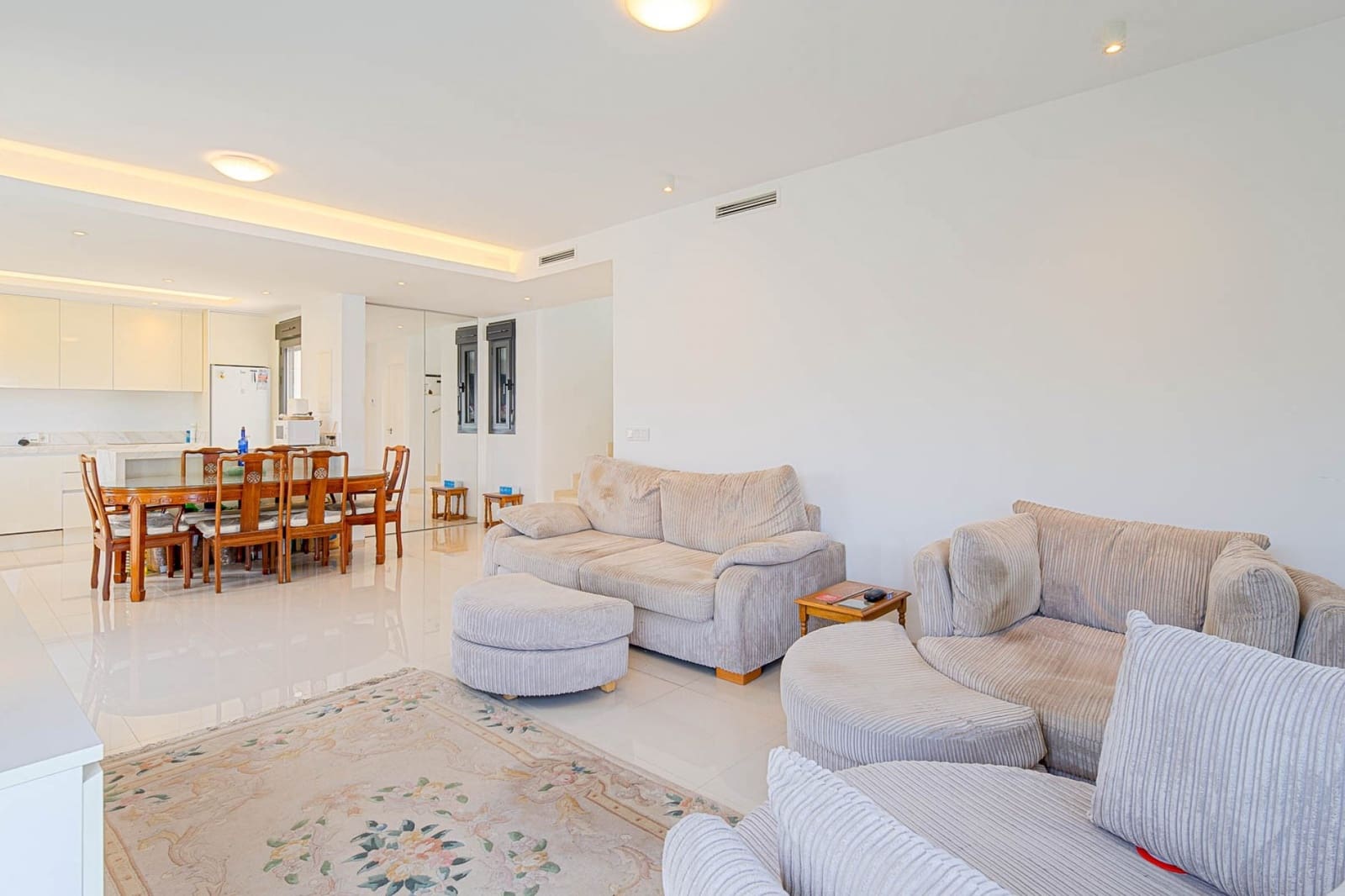 4 quarto Moradia para venda em Ciudad Quesada com piscina garagem - 525 000 € (Ref: 10048742)