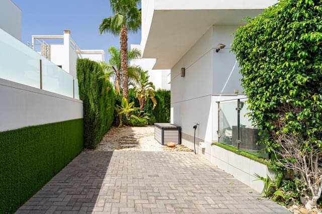 4 quarto Moradia para venda em Ciudad Quesada, Rojales com piscina garagem - 525 000 € (Ref: 10048742)