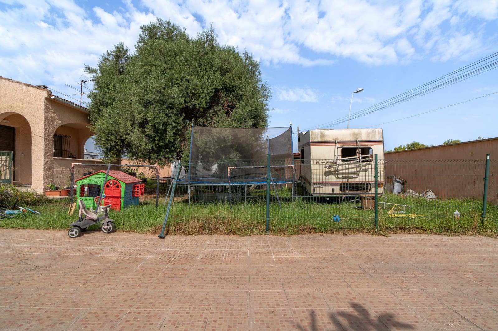 Chalet de 6 habitaciones en Torrevieja en venta con garaje - 520.000 € (Ref: 10048743)