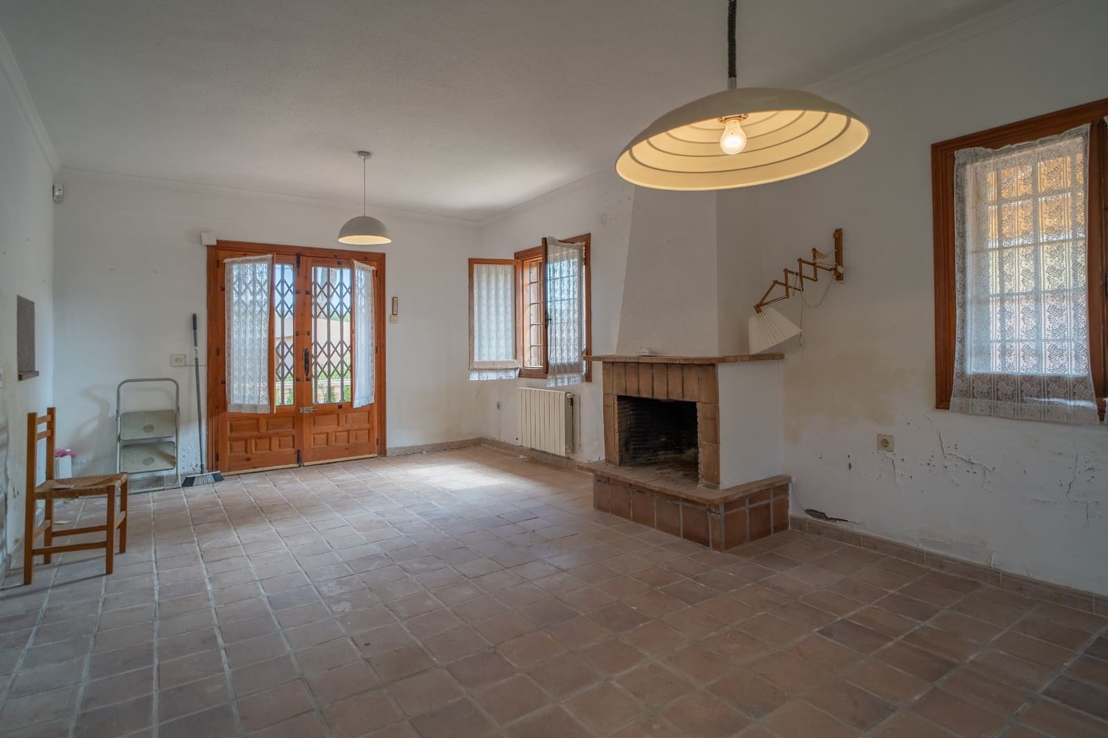 Chalet de 6 habitaciones en Torrevieja en venta con garaje - 520.000 € (Ref: 10048743)