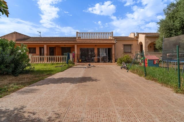 Chalet de 6 habitaciones en Los Balcones - Los Altos, Torrevieja en venta con garaje - 520.000 € (Ref: 10048743)