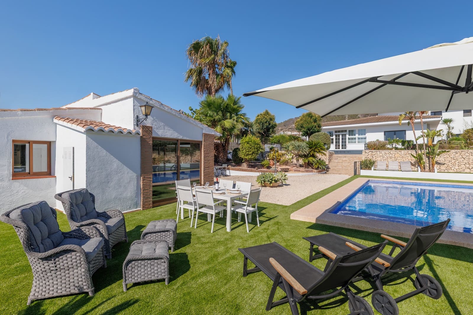 5 Zimmer Villa zu verkaufen in Calpe / Calp mit Pool - 1.650.000 € (Ref: 10048744)
