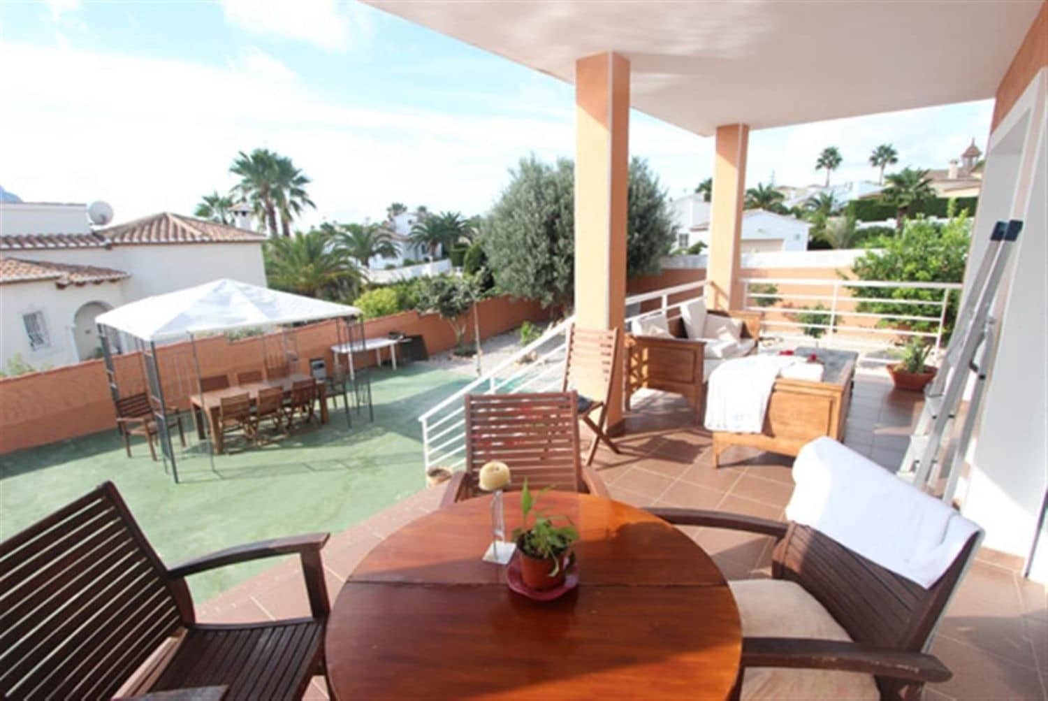 4 makuuhuone Huvila myytävänä paikassa Calpe / Calp mukana uima-altaan - 750 000 € (Ref: 10048747)